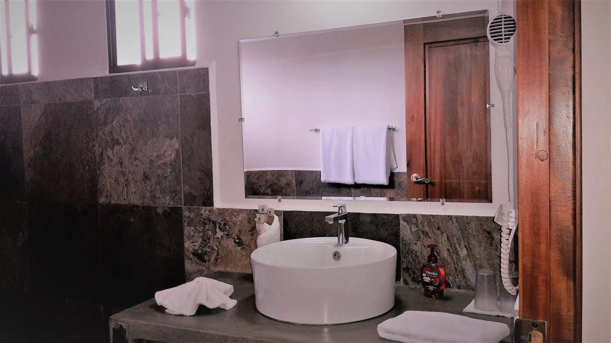 Hotel Jardin Garden De Granada Nicaragua 외부 사진
